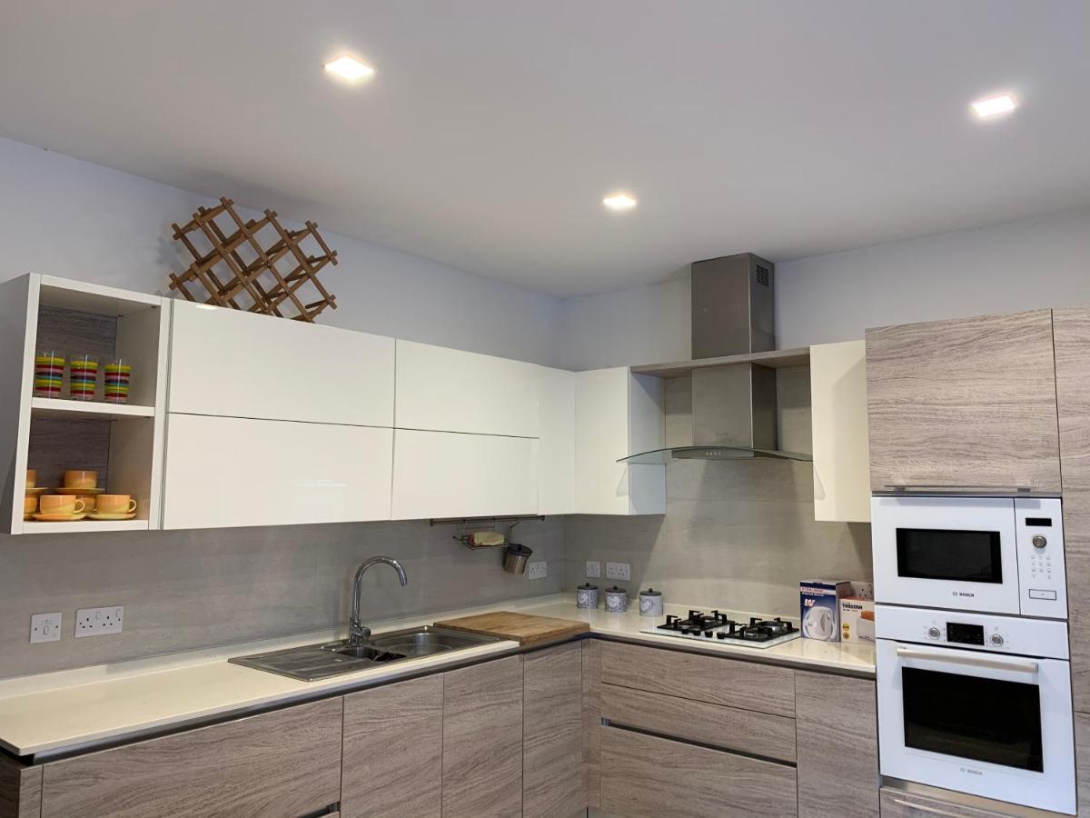Ferienwohnung Marble Arch Apt - St Julians San Ġiljan Exterior foto