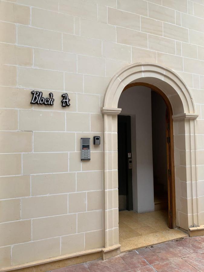 Ferienwohnung Marble Arch Apt - St Julians San Ġiljan Exterior foto