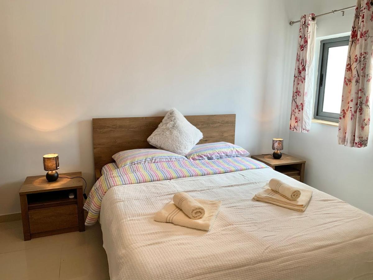 Ferienwohnung Marble Arch Apt - St Julians San Ġiljan Exterior foto